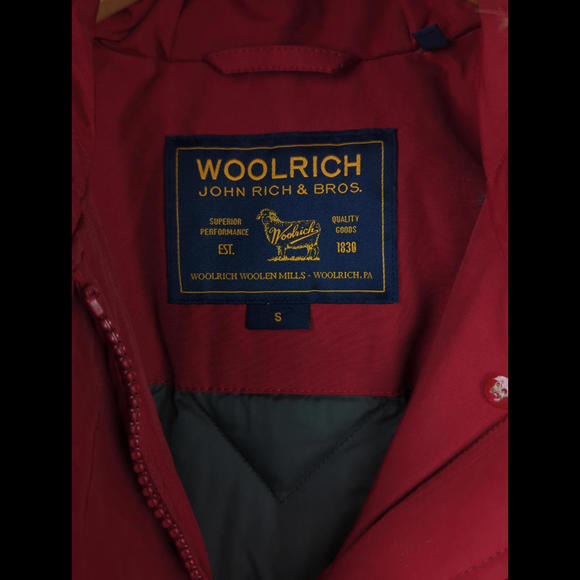 [SOLD] NWT WOOLRICH Womens Sz S Arctic Parka Duck Down Red Ramar Coyote Fur Hood - Picture 6 of 12
